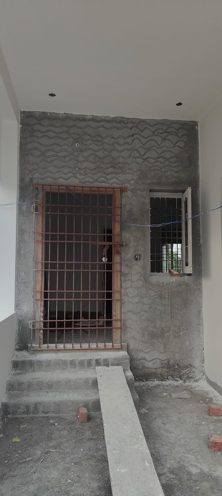 Independent House / Villa South